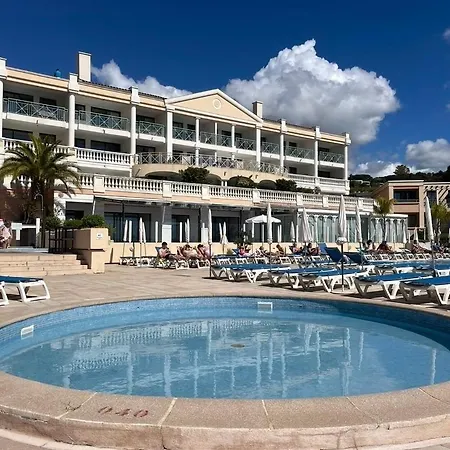 Splendid View In Apartment Cannes