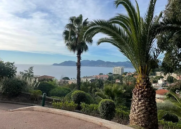 Splendid View In شقة كان